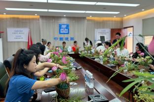 带病出战背靠背？今日湖人客战鹈鹕 詹姆斯提前数小时开始练球